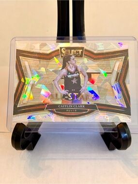 Caitlin Clark  Basketball Card All-Stars Fever Cracked Ice Prizm WNBA No. 1